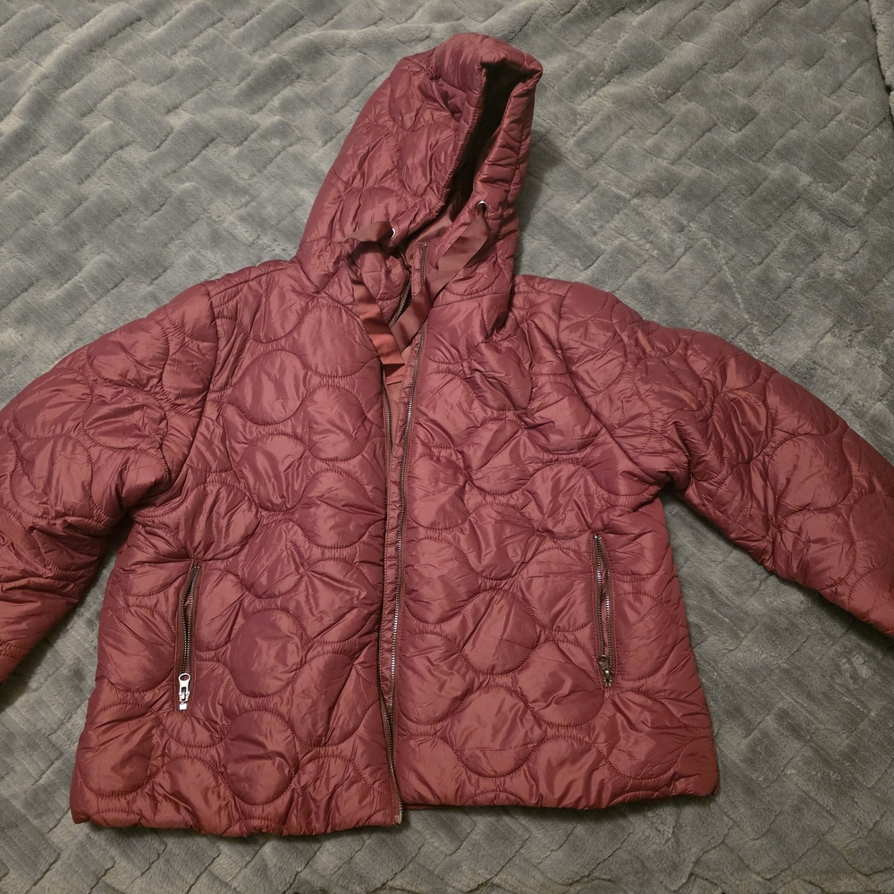 Serra Women's Burgundy Puffer Coat